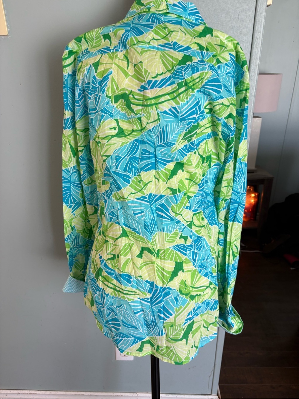 Lily Pulitzer Corton long sleeve button up - Picture 9 of 10
